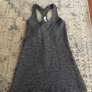 Lululemon swiftly tech tank brand new size 4
